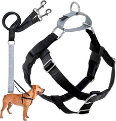 2 Hounds Design Freedom No Pull, vista frontal del arnés, control cómodo para paseos