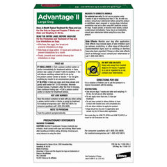 Aplicación tópica de Advantage II en la piel del perro, rápida y limpia.