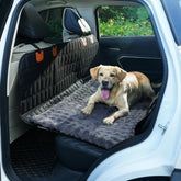 AEEISHOMEREFORM: cobertura de asiento trasero para perro, protege el coche durante viajes.