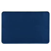 Amazon Basics alfombrilla impermeable para comida de mascotas azul protege el suelo y facilita la limpieza.