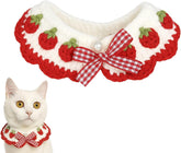 Collar Aoeeki para gato con pajarita fresa, accesorio ideal para fotos.