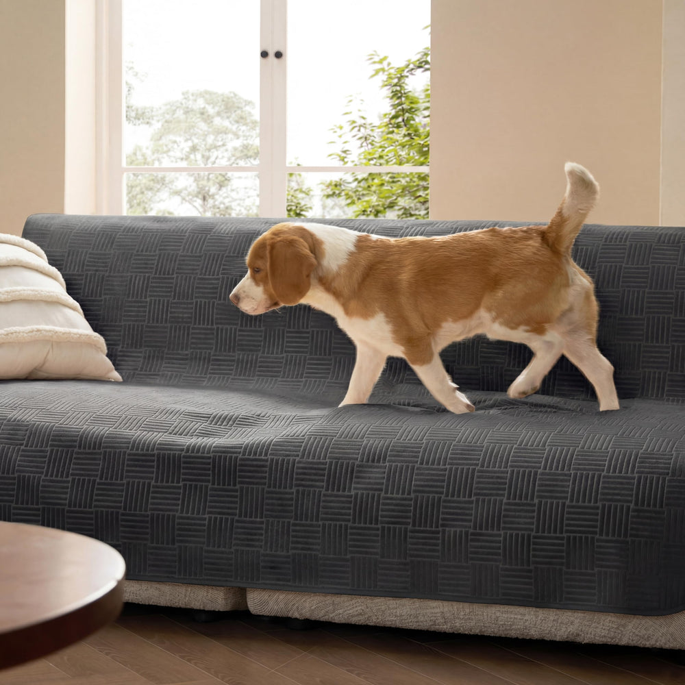 Bedsure funda impermeable para sofá; protege derrames de perros y manchas.