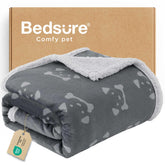 Bedsure manta impermeable para perros grandes protege el sofá con forro TPU.