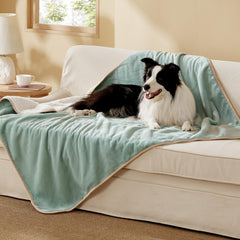 Bedsure manta impermeable con sherpa interior para confort cálido de perros grandes