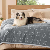 Manta impermeable Bedsure para sofá protege frente a líquidos.