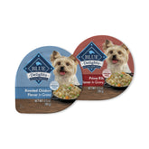 Blue Buffalo Delights copa pollo en salsa con carne real como primer ingrediente.