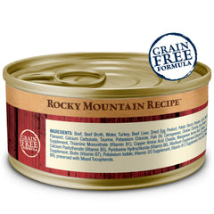 Blue Buffalo Wilderness pate textura cremosa con carne roja para sabor intenso.