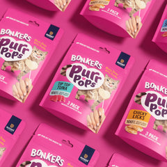 Bonkers Purrpops entrenamiento y juego: golosina de alta proteína para gatos.