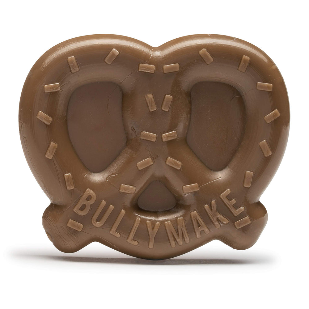 BULLYMAKE pretzel duro para perros, fomenta masticación prolongada y divertida.