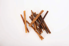 Detalle de la textura del Bullysticks Organic Standard, masticación suave y consistente