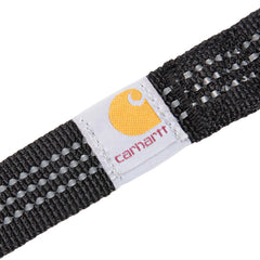 Correa Carhartt con costuras reflectivas para mayor visibilidad nocturna.