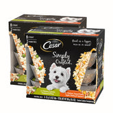 Cesar complemento húmedo en tazón para perros realza el sabor de la comida seca.
