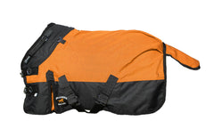 CHALLENGER 1200D, vista frontal del cobertor para potros, protección contra lluvia.