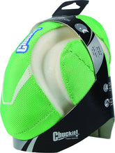 Chuckit! Max Glow Fumble Fetch: bola fácil de recoger, brilla en la oscuridad para juegos nocturnos.