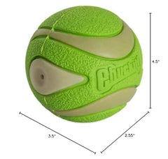 Chuckit! Max Glow Ultra Maullador ofrece sonido atrayente para mantener la atención del perro.