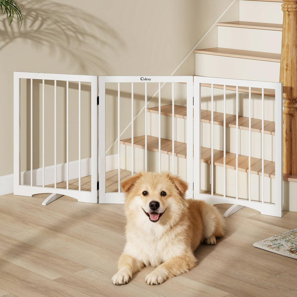 Cideny valla desplegada en pasillo para mantener al perro contenido sin perforaciones.