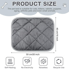 Tapete autocalentable Clysee para mascotas gris, perfecto para días fríos en casa.