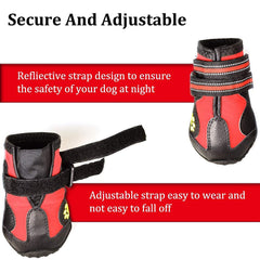 Botas para perros CovertSafe con bordado de patas para estilo distintivo.