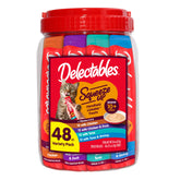 Delectables Squeeze Up Senior 10+ con textura cremosa en tubos, ideal para gatos mayores y promover hidratación.