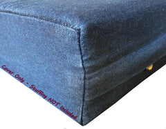 Dogbed4less: cobertura externa denim azul, fácil de limpiar y resistente.