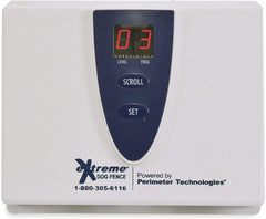Extreme Dog Fence transmisor digital compacto para instalación rápida.