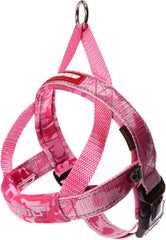 Arnés EzyDog ajuste rapido visto frontal, ideal para paseos diarios sin tirones.