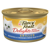 Fancy Feast Delights lata de 3 onzas con pescado blanco y queso cheddar, sabor irresistible.