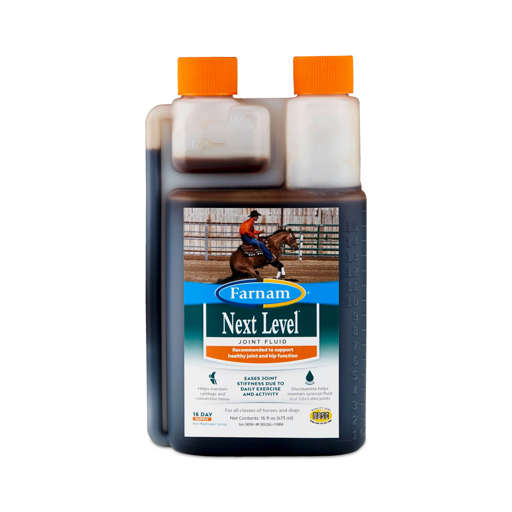 Farnam Next Level Joint Fluid se vierte sobre la ración diaria para apoyar articulaciones.