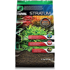 Fluval Sustrato para Plantas y Camarones muestra raíces profundas para un crecimiento robusto.