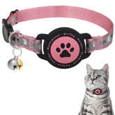Collar Furrigo para gato AirTag impermeable en rosa, ideal para paseos bajo lluvia
