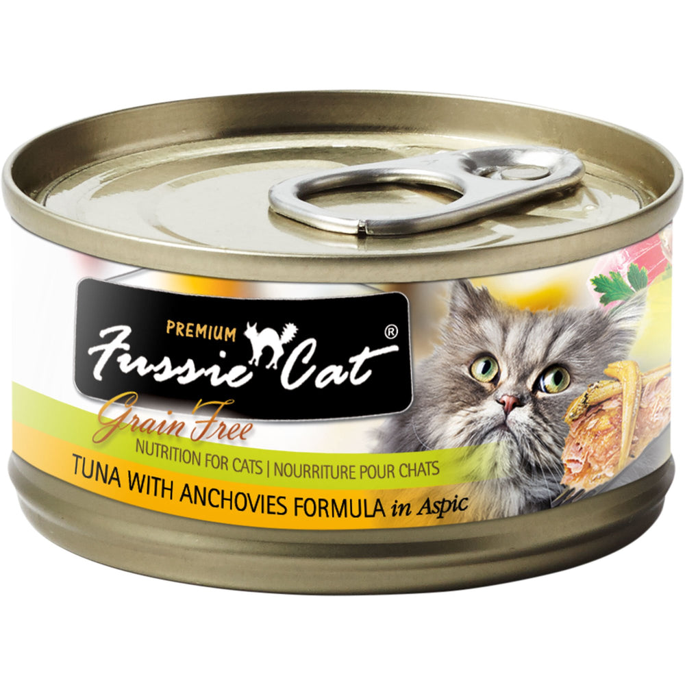 Fussie Cat atún con anchoas en aspic; alimento húmedo sabroso para gatos.