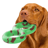 Goughnuts: juguete de tracción indestructible para perros medianos, ideal para juego interior.