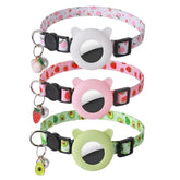Guiqulai collar para gato AirTag-fruta roja con cascabel para localización fácil.