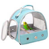 Halinfer jaula de viaje para aves pequeñas con ventanas claras para observar el entorno.