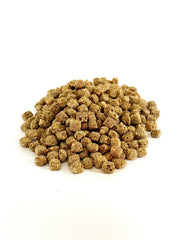 Harrison's Pepper Lifetime Coarse: primer plano de ave grande, apoyo nutricional constante.