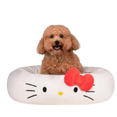 Cama Hello Kitty y Amigos con diseño acolchado para siestas cómodas