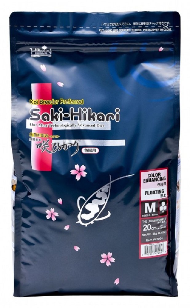 Hikari Saki: pellets color para koi medianos, mejora el color y la digestibilidad.