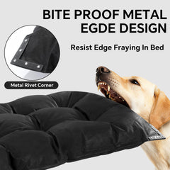 Cama para perro HOMBYS con forro impermeable interior para mantener seco.