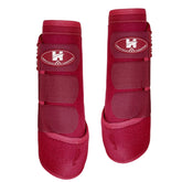 Horntack botas Splint en uso, protección de tendones durante entrenamiento.