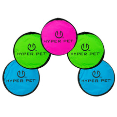 Hyper Pet Flippy Flopper disco volador de 9 pulgadas en uso exterior para juego de buscar.