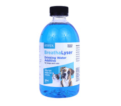 imRex Breathalyser, vertido de la botella para incorporar al agua del perro.