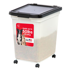 Contenedor IRIS USA para mascotas con ruedas facilita mover la comida de tu perro.