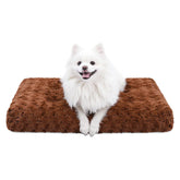 Cama KSIIA para perro de peluche de lujo en jaula, descanso cómodo y estable.