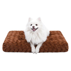 Cama KSIIA para perro de peluche de lujo en jaula, descanso cómodo y estable.