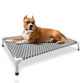 Cama para perro Kuntrust elevada en exterior con algodón suave y gran durabilidad.