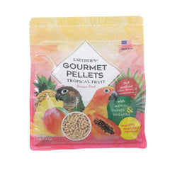 LAFEBER'S Pellets Fruta Tropical para Conures, en plato, apoyo al plumaje saludable.