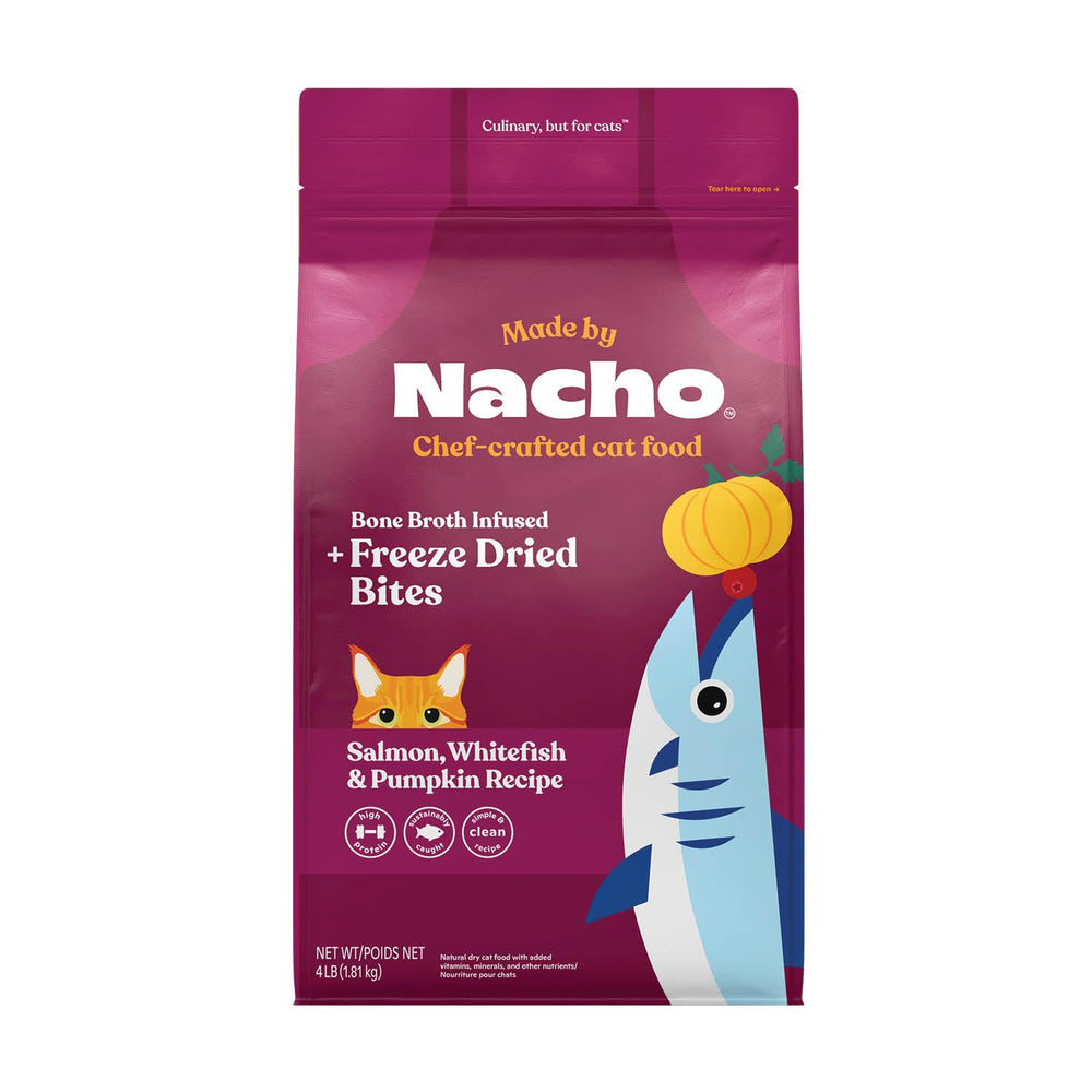 Made by Nacho Croquetas para Gatos: bolsa 4lb, croquetas crujientes para desarrollo muscular.
