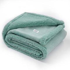 Maidewow manta perro impermeable verde, doble cara, protege muebles y regala calidez.