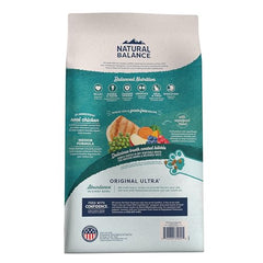 Natural Balance Original Ultra Indoor con salmón como ingrediente clave para sabor y nutrición.