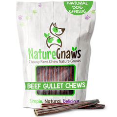 Nature Gnaws palitos de gola de res en empaque, opción natural para entretener a tu perro.